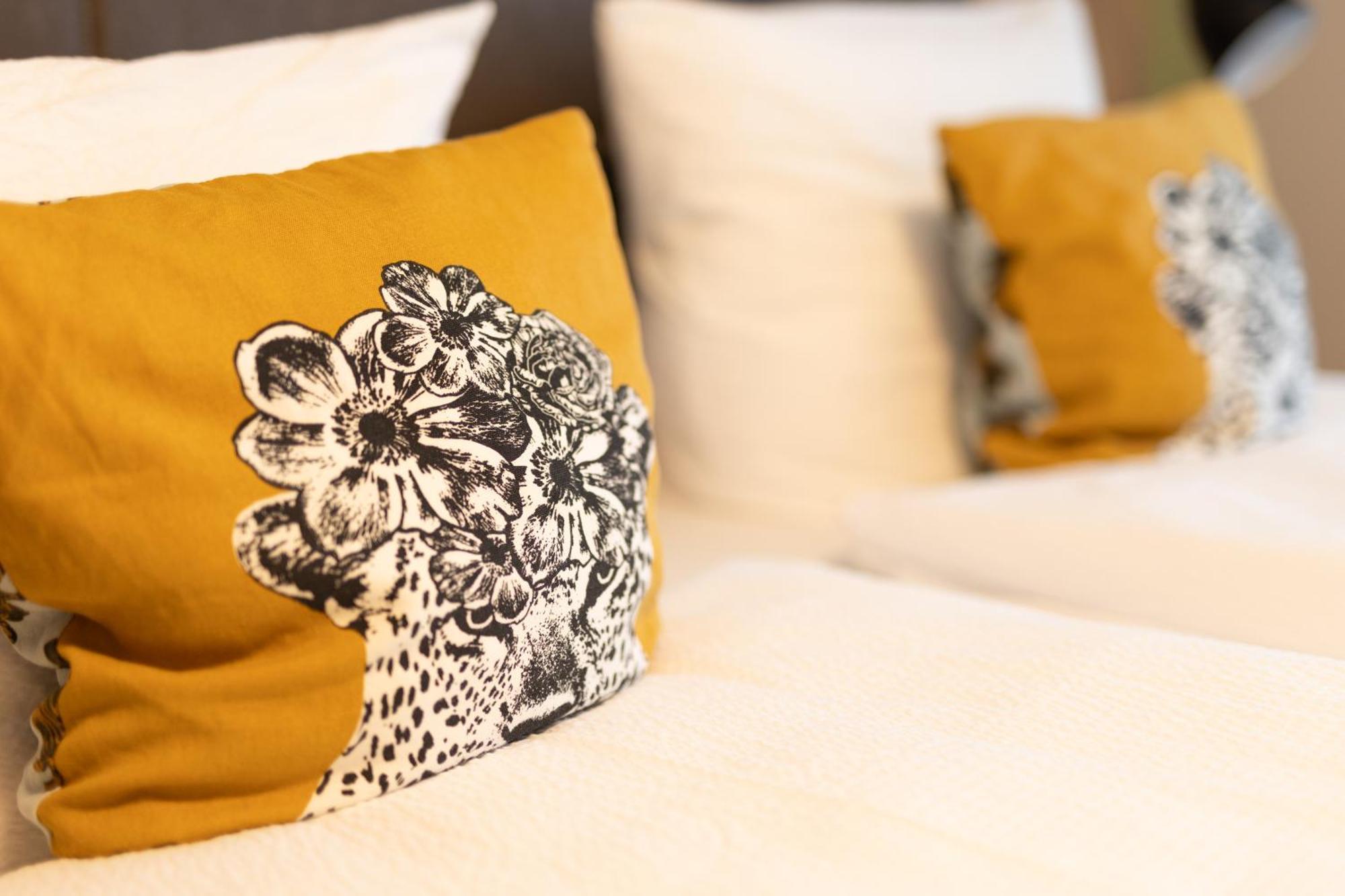 Appartementdeluxe Steiert - Near Europa Park - Rulantica - Spacious - Fully Equipped Kitchen - Private Garden - Free Parking - Pet Friendly Schwanau Dış mekan fotoğraf
